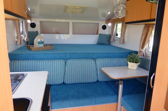 Ozcape Slide-On for dual cab, Shorta with large bed area