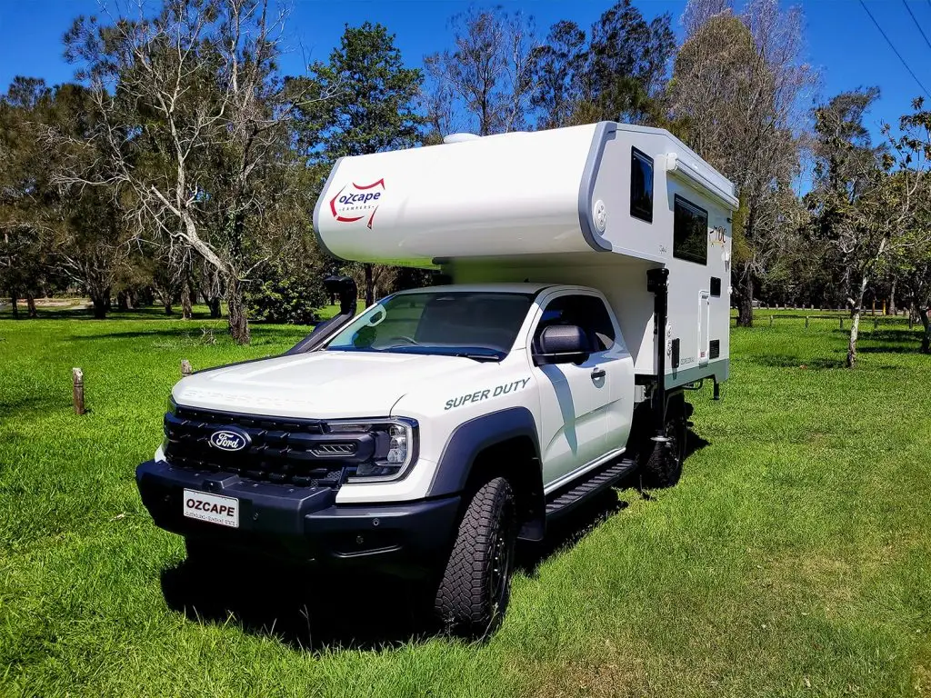 Ford Ranger SuperDuty with Ozcape Optima Slide-on camper